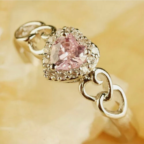 New Heart Shaped Pink Sapphire Silver Ring. - Picture 2 of 3